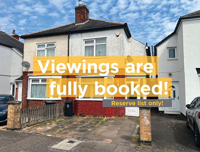 3 Bedroom Semi-Detached House For Sale In Shetland Road, Leicester, Leicestershire, LE4