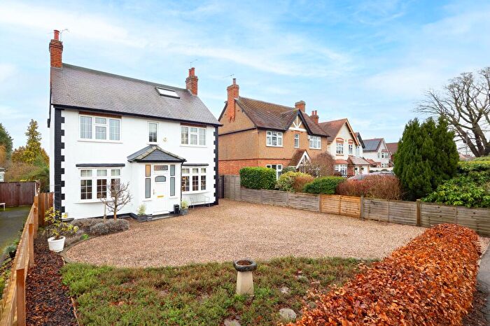 5 Bedroom Detached House For Sale In Rouncil Lane, Kenilworth, CV8