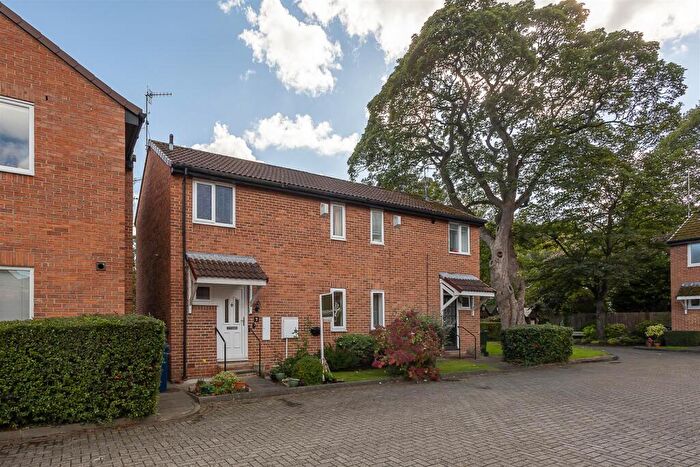 2 Bedroom Semi-Detached House For Sale In Rosebery Place, Jesmond Vale, Newcastle Upon Tyne, NE2