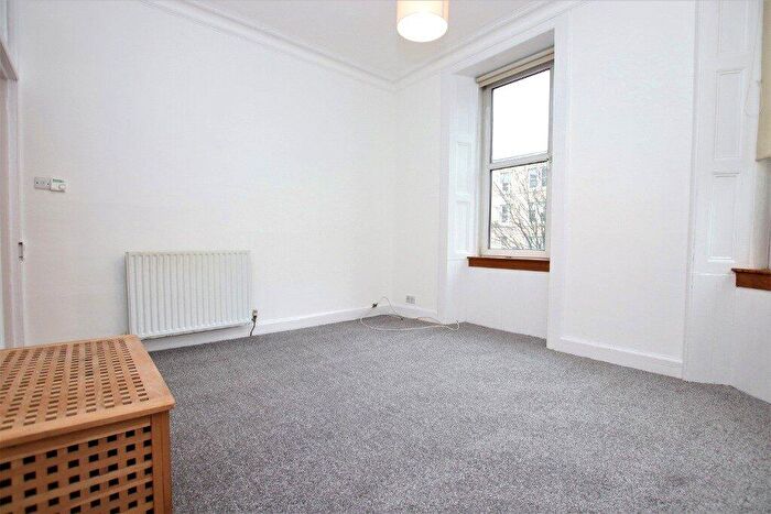 1 Bedroom Apartment To Rent In Balfour Street, Leith, Edinburgh, EH6