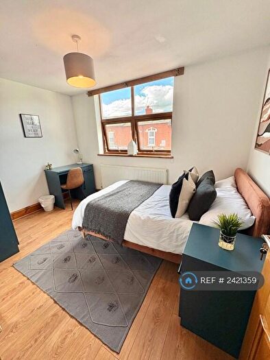 7 Bedroom Terraced House To Rent In Luton Road, Birmingham, B29