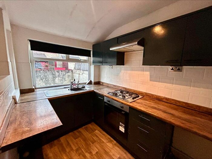 3 Bedroom Terraced House To Rent In Hinton Street, Burnley, BB10