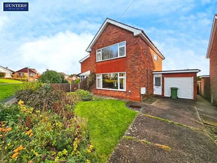 3 Bedroom Detached House For Sale In Windsor Crescent, Scunthorpe, DN17