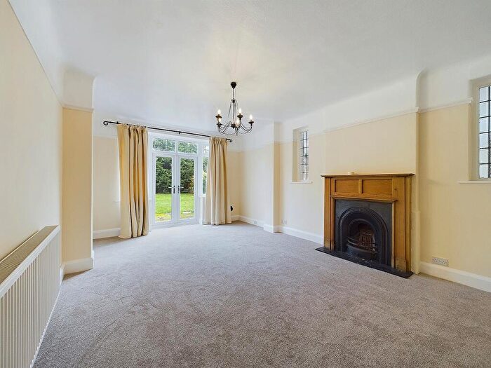 5 Bedroom Detached House To Rent In Belgrave Road, Boughton, Chester, CH3