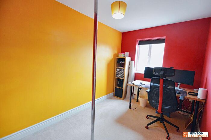 3 Bedroom Terraced House For Sale In The Pollards, Bourne, PE10
