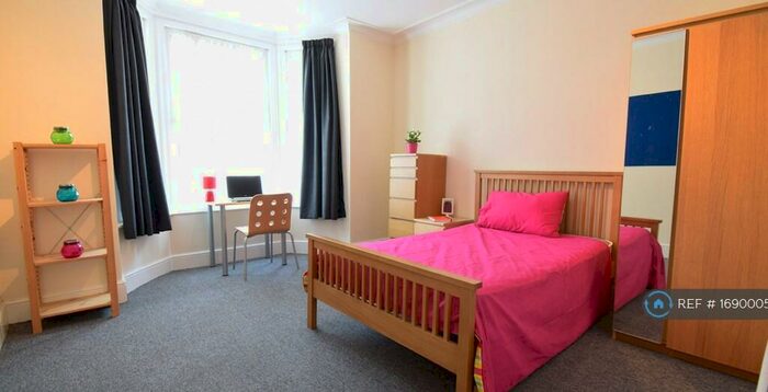 5 Bedroom Terraced House To Rent In Cemetery Avenue, Sheffield, S11