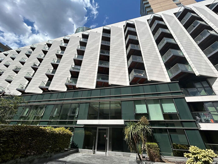 Apartment To Rent In Baltimore Wharf, London, E14