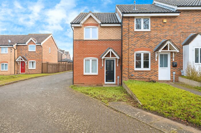 2 Bedroom Property To Rent In Alexandra Way, Attleborough, NR17