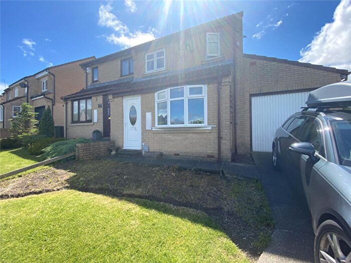 3 Bedroom Semi-Detached House For Sale In Redwell Court, Prudhoe, Northumberland, ., NE42