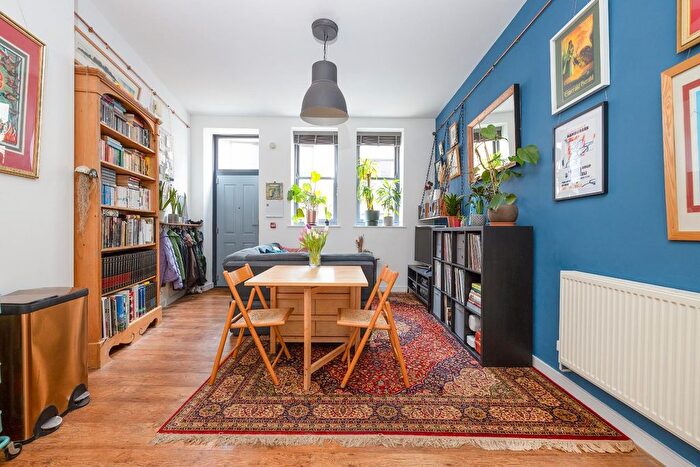 2 Bedroom Flat For Sale In Jacob Street, Old Market, BS2