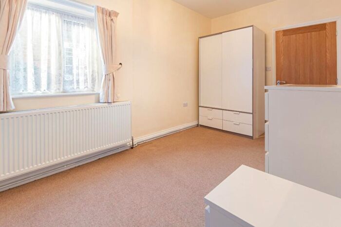 3 Bedroom Bungalow For Sale In Earlsgate, Winterton, Scunthorpe, DN15