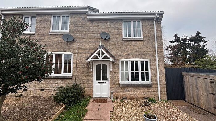 2 Bedroom Semi-Detached House To Rent In Lee Park, West Buckland, TA21