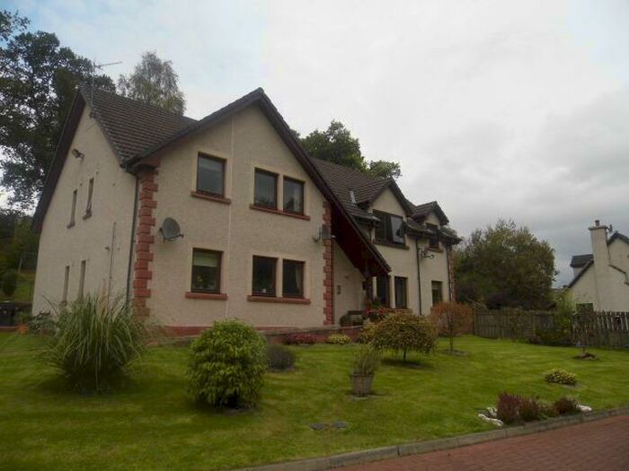 2 Bedroom Flat To Rent In H Methven Place Cattermills Croftamie, G63
