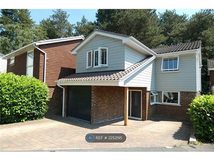 4 Bedroom Detached House To Rent In Quintilis Road, Bracknell, RG12
