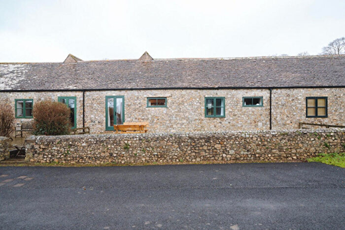 2 Bedroom Bungalow For Sale In Home Farm South, Lyme Regis, DT7