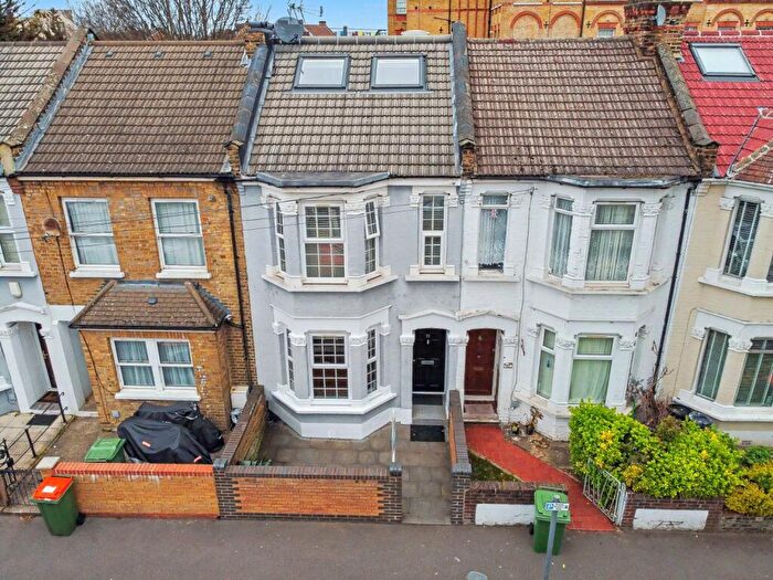 5 Bedroom Terraced House For Sale In Salisbury Road, Manor Park, London, E12