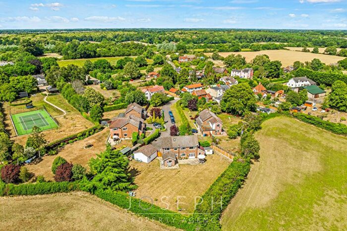 6 Bedroom Detached House For Sale In Mission Lane, East Bergholt, CO7