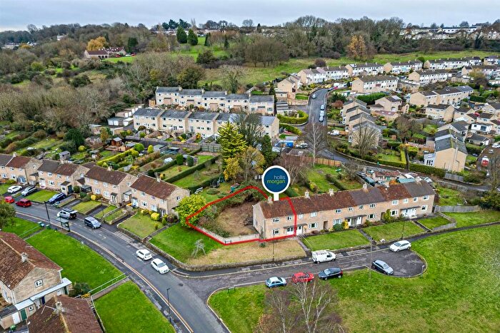 3 Bedroom Terraced House For Sale In Stirtingale Road, Bath, BA2