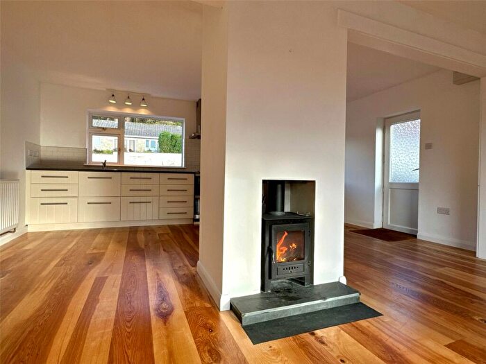 3 Bedroom Bungalow For Sale In Brynglas, Brecon, Powys, LD3