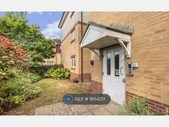 2 Bedroom Flat To Rent In Farlington, Portsmouth, PO6