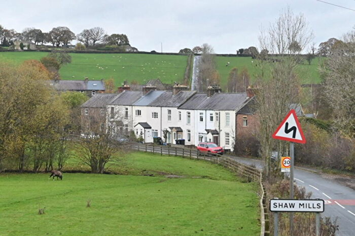 2 Bedroom Terraced House To Rent In Clint Terrace, Shaw Mills, HG3