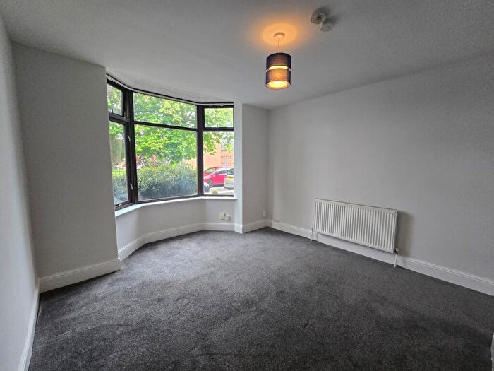 1 Bedroom Flat To Rent In Corporation Street, Stafford, Staffs, ST16
