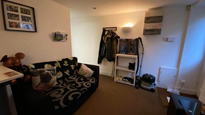 Studio To Rent In A Holters Mews, Canterbury Ref -, CT1