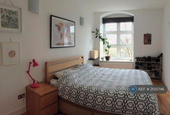 2 Bedroom Flat To Rent In Gazelle House, London, E15