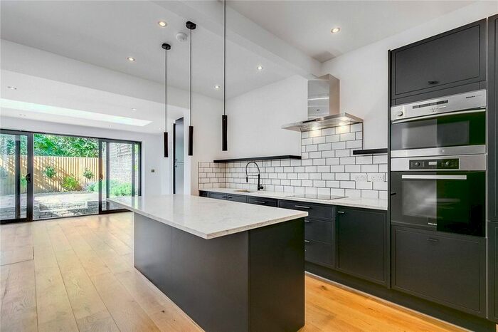 4 Bedroom Terraced House To Rent In Castelnau, Barnes, London SW13