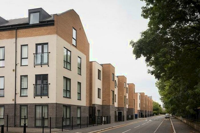 3 Bedroom Duplex To Rent In Hulton Street, Manchester, Greater Manchester, M5