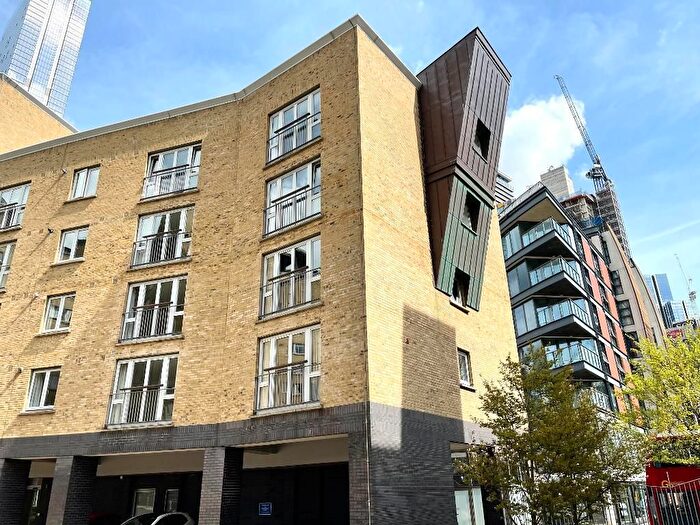 1 Bedroom Flat To Rent In Westferry Road, Isle Of Dogs, London, E14