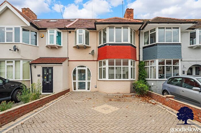 4 Bedroom Terraced House To Rent In Windermere Avenue, London, SW19