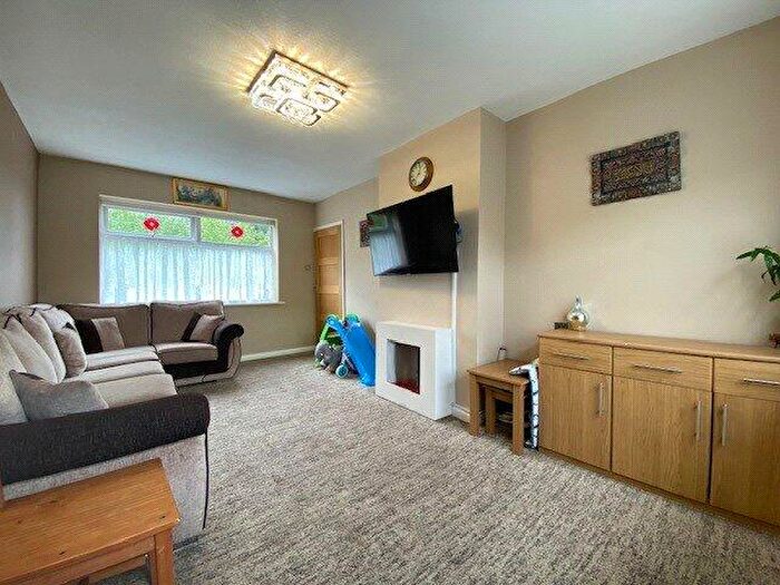 2 Bedroom Semi-Detached House For Sale In Park Lee Road, Blackburn, Lancashire, BB2