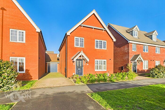 4 Bedroom Detached House For Sale In Britannia Way, Costessey, Norwich, NR5