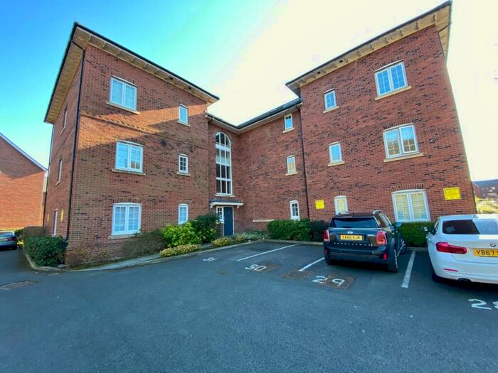 2 Bedroom Apartment To Rent In Lock View, Radcliffe, Manchester, M26