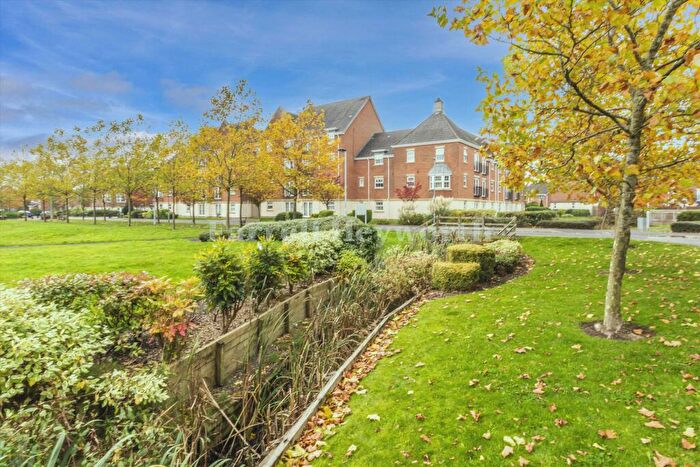 2 Bedroom Flat For Sale In Cornwall Avenue, Buckshaw Village, Chorley, PR7