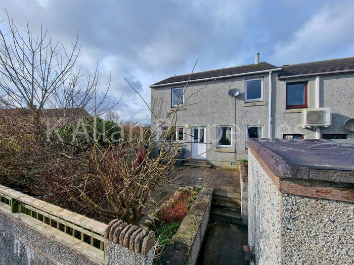 3 Bedroom End Of Terrace House For Sale In Meadowbank, Kirkwall, Orkney, KW15