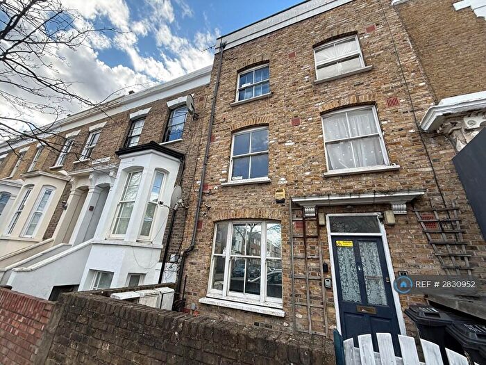 1 Bedroom Flat To Rent In Nevill Road, London, N16