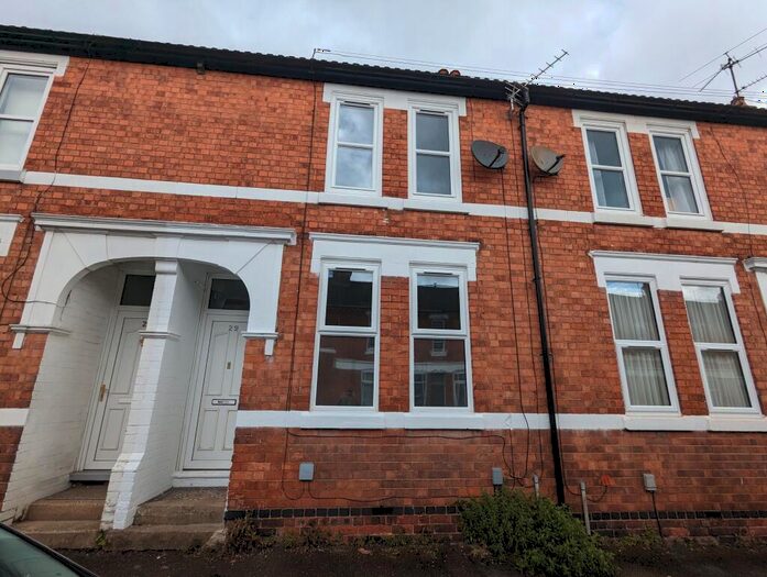 2 Bedroom Terraced House To Rent In Lindsay Street, Kettering, NN16