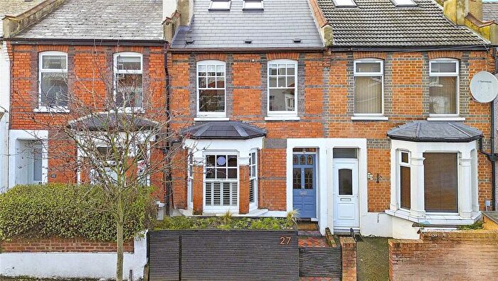 3 Bedroom Terraced House For Sale In Luton Road, Walthamstow, London, E17