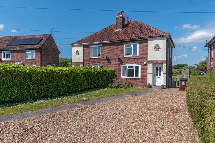 3 Bedroom Semi-Detached House For Sale In Mount Pleasant, Walsingham, NR22