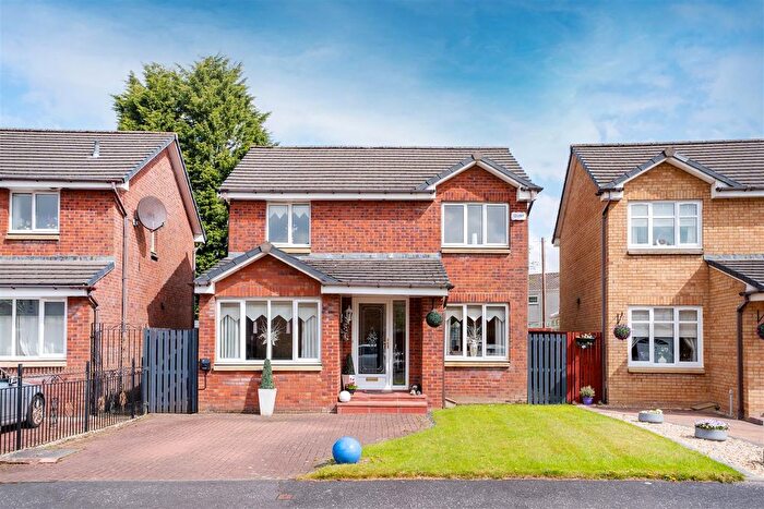 4 Bedroom Detached House For Sale In The Laurels, Carfin, Motherwell, ML1