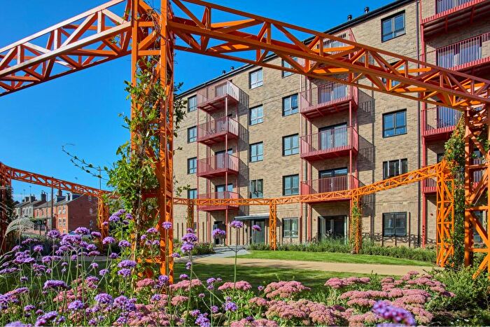 2 Bedroom Flat For Sale In Tayfen Road, Bury St. Edmunds, IP33