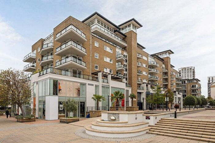 1 Bedroom Flat For Sale In Smugglers Way, Wandsworth, London, SW18