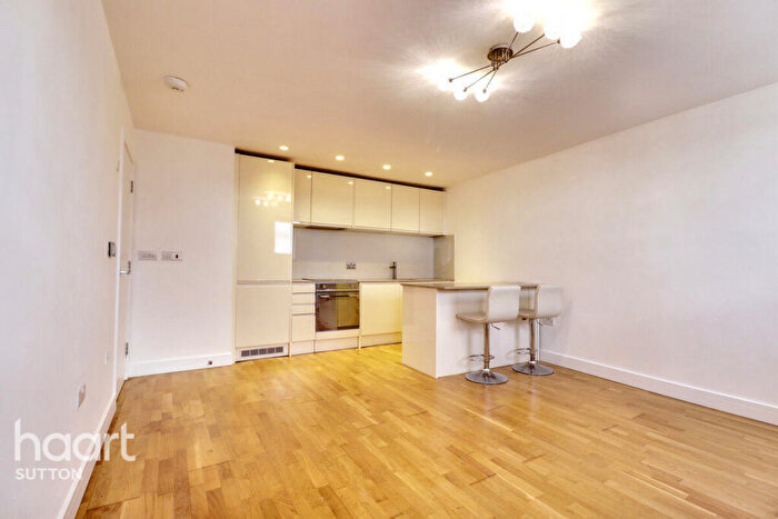 2 Bedroom Apartment To Rent In Carshalton Road, Sutton, SM1