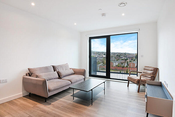 1 Bedroom Apartment To Rent In The Mint, Guildford Guildford, GU1