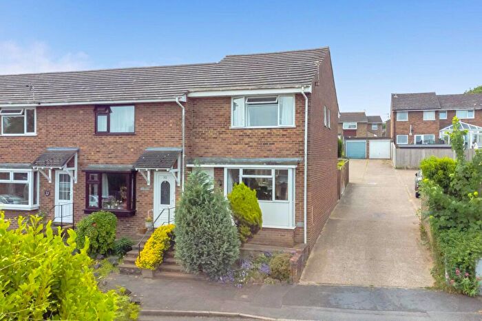 3 Bedroom End Of Terrace House For Sale In Dunvan Close, Lewes, BN7
