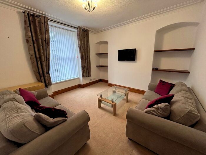 1 Bedroom Flat To Rent In Ashvale Place, City Centre, Aberdeen, AB10