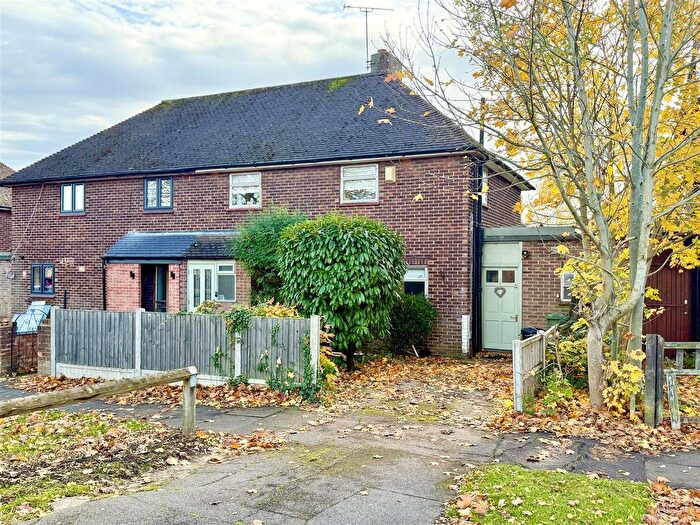 3 Bedroom Semi-Detached House For Sale In Elizabeth Road, Pilgrims Hatch, Brentwood, CM15