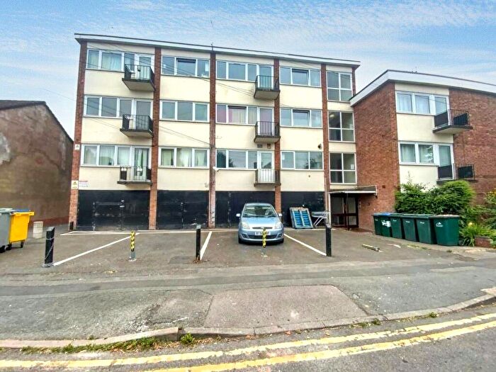 1 Bedroom Flat For Sale In Loudon Avenue, Coventry, West Midlands, CV6